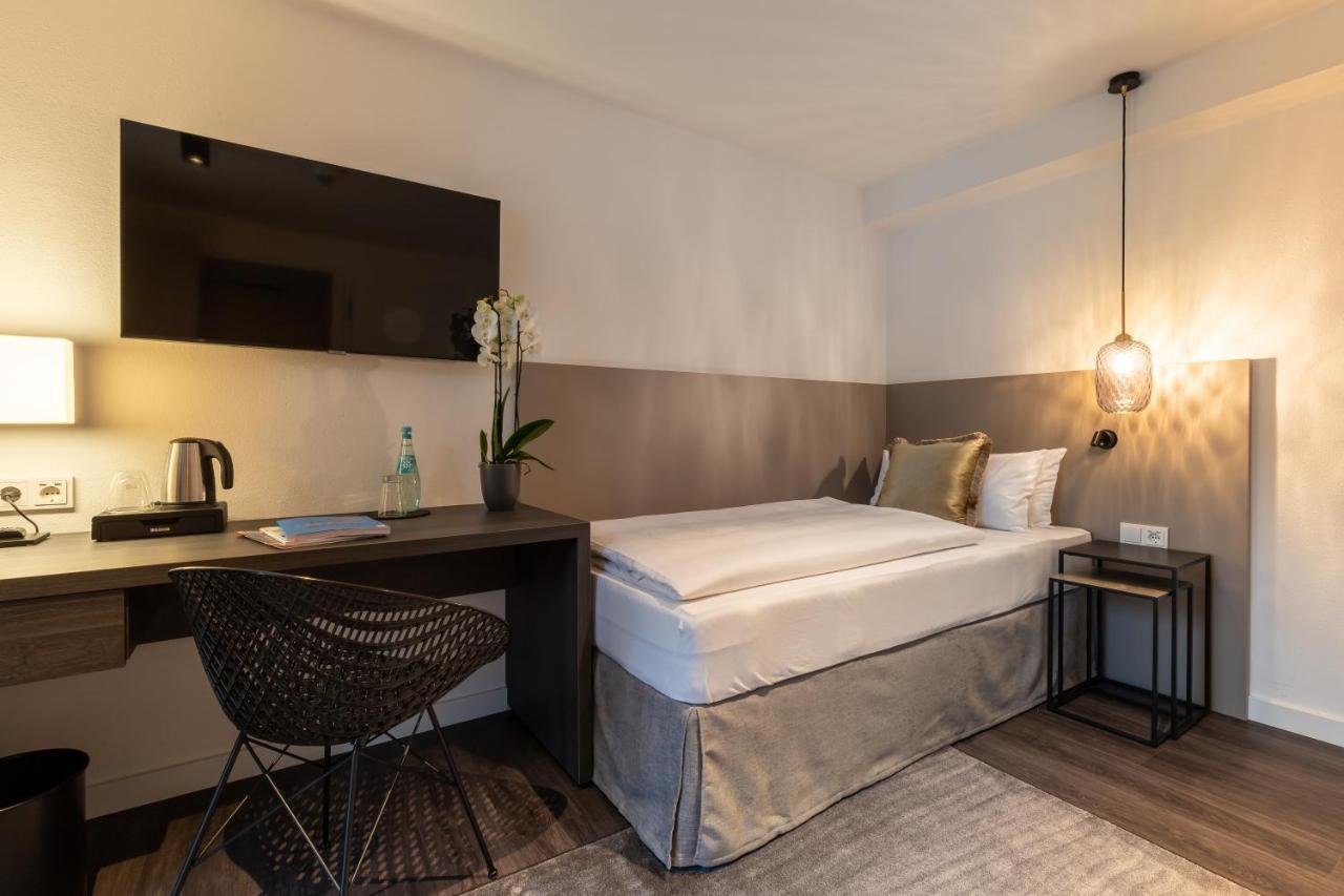 Hotel Weisses Ross Kulmbach Exteriör bild